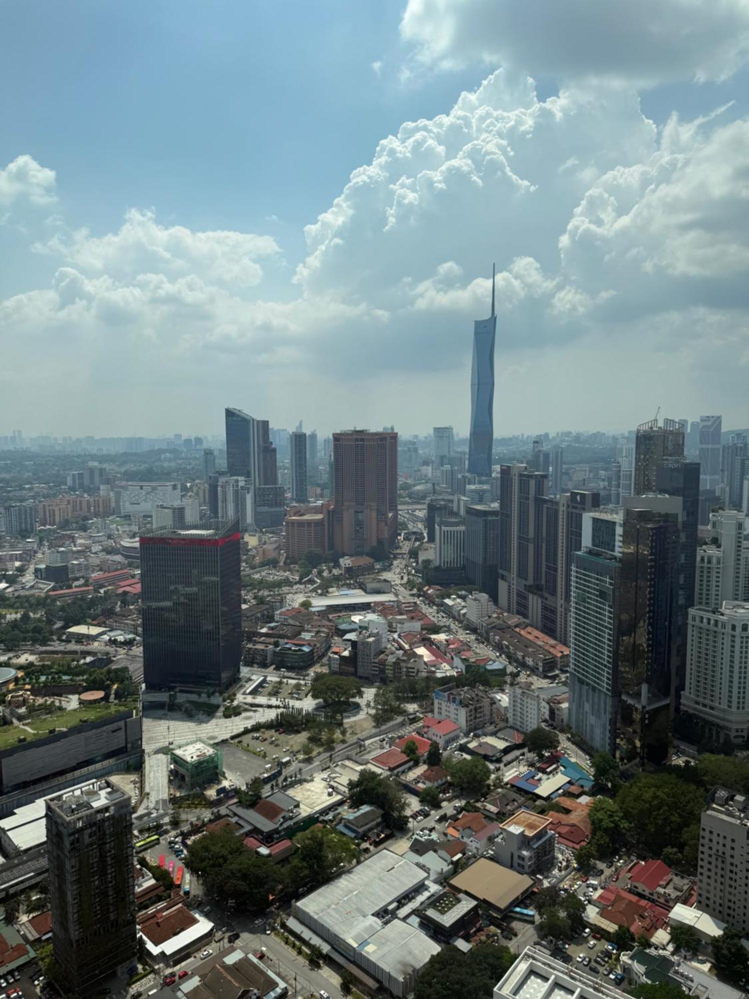 Agile Sky Near Pavilion Mall & Trx View Including Swimming Pool *