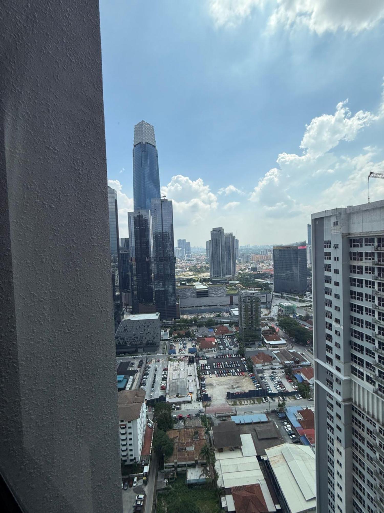Pangsapuri Agile Sky Near Pavilion Mall & Trx View Including Swimming Pool